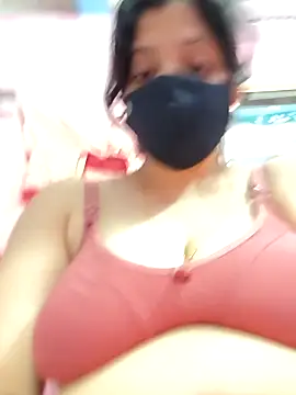 diyabannerjee's cam snapshot