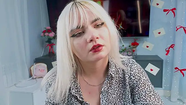 TawandaKerst's cam snapshot