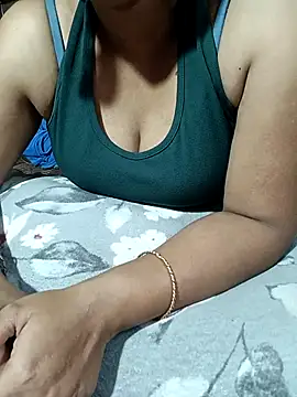 DipaliAliya's cam snapshot