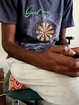 Chocolate_stud10 live sex cam