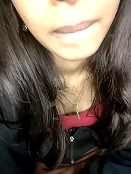 AYUSHI_03's cam snapshot