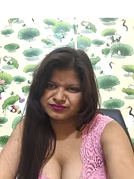 Attractive_Queen_'s cam snapshot