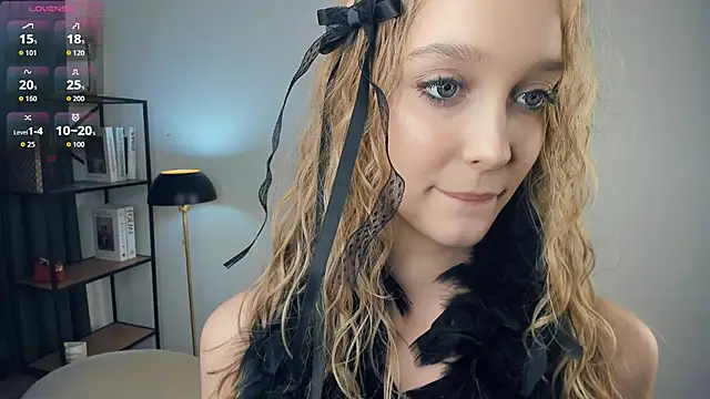 SerrenaAa's cam snapshot