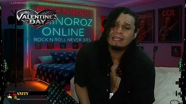 chino_roz live sex cam