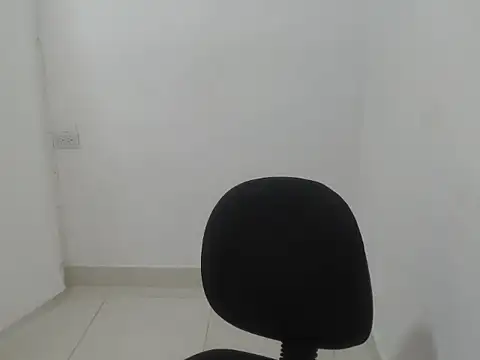 estefania224 live sex cam