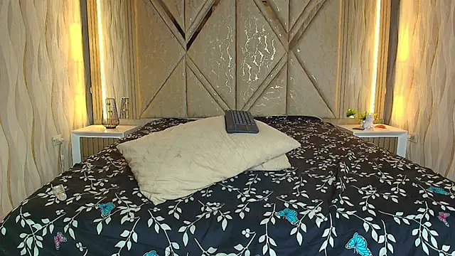 Hotcouple_222 live sex cam