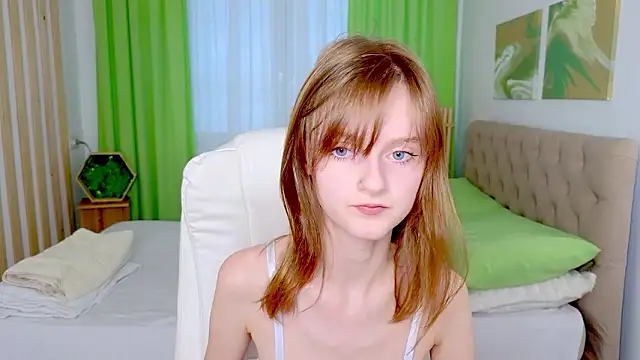 Miss_Alisa_'s cam snapshot