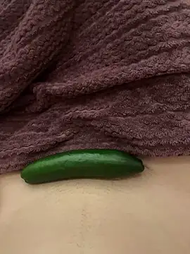 Meeedooo69's cam snapshot