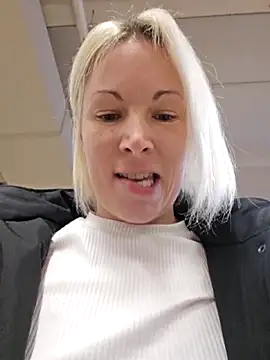 Sunny-Sin's cam snapshot