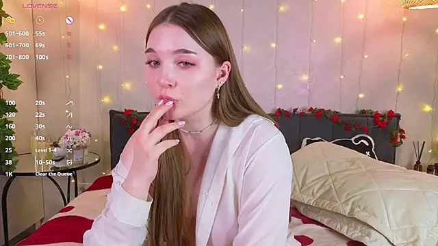 ConstanceHelms live sex cam