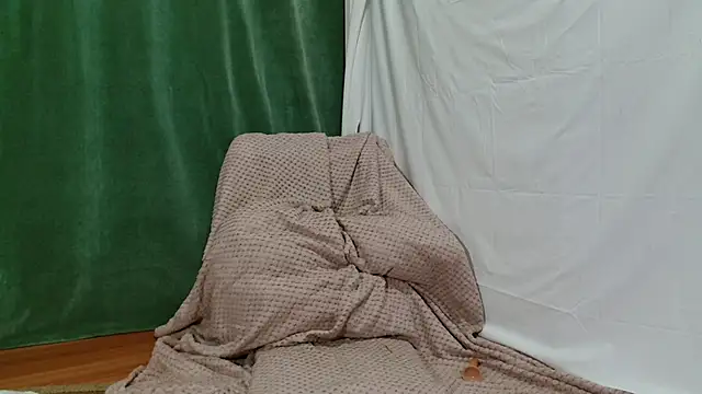 Luckyalice_4u live sex cam