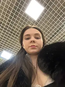 Ttixmila live sex cam