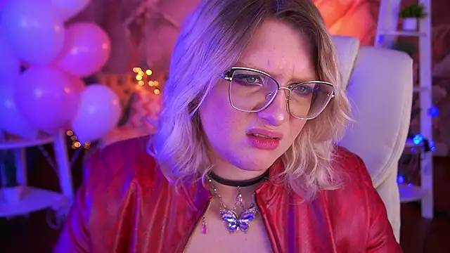 CoolTatis live sex cam