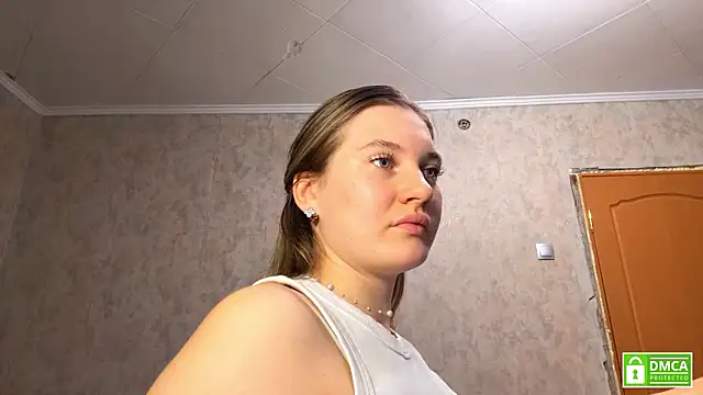 Jolievic's cam snapshot