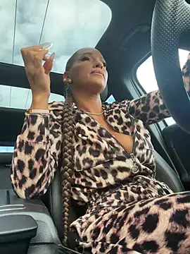 LovingBlondie's cam snapshot