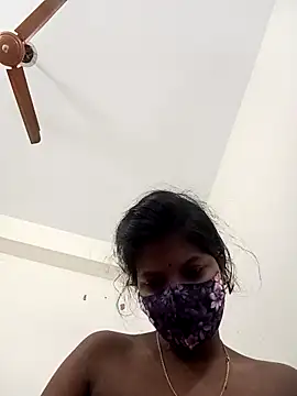 Kakoli- live sex cam