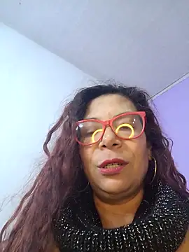 Scarlet_curly8a's cam snapshot