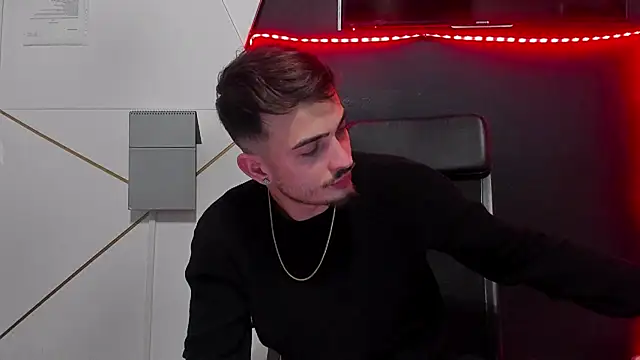 BrandonTate live sex cam