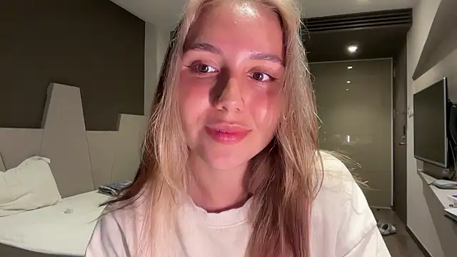 evochka's cam snapshot