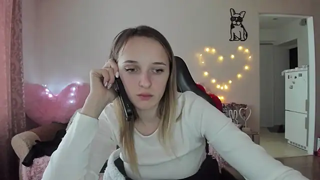 RouseReed's cam snapshot