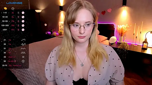 Aemilia_'s cam snapshot