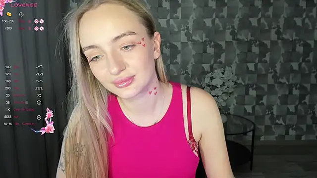 A_delina's cam snapshot