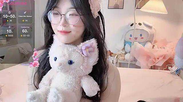 Luminous4173 live sex cam