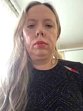 Irina3718 live sex cam