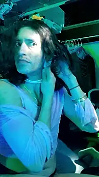 gurlnips live sex cam