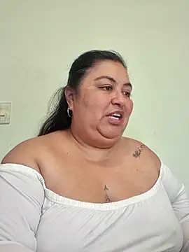 curvy_diva_ live sex cam