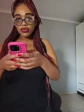 Sultrydiva1's cam snapshot