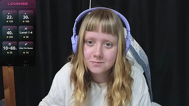 June_shy0 live sex cam