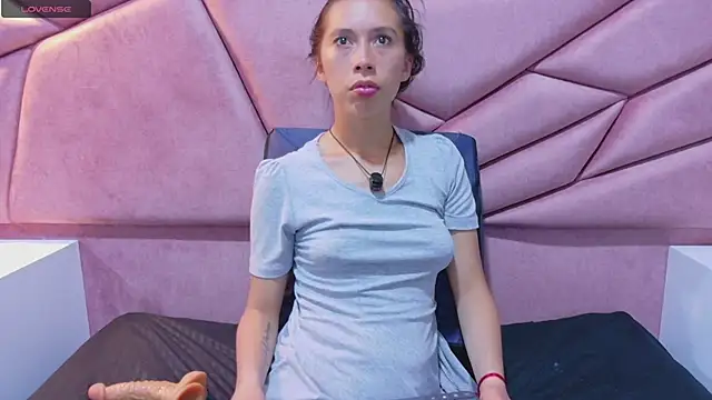 kimberlypink_'s cam snapshot