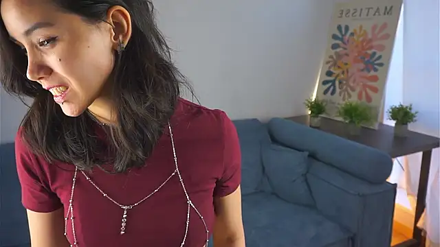 EmelinaGnas's cam snapshot