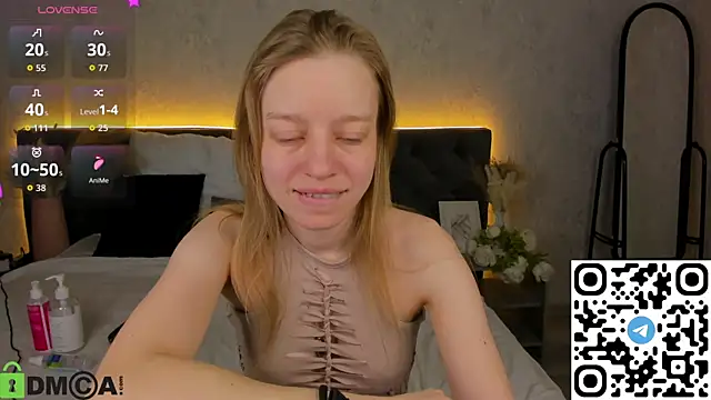 Michelle_Blond's cam snapshot