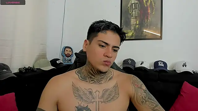 mad_maxxx2 live sex cam