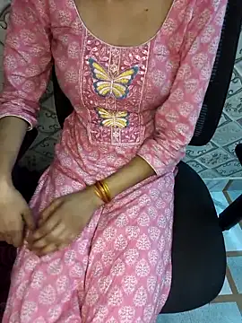 Aidakhan1212's cam snapshot