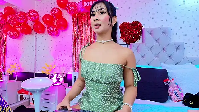 JulietaReyess live sex cam