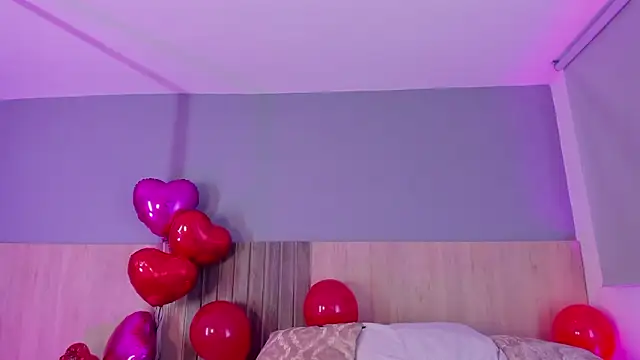 Atenea_Clerk live sex cam