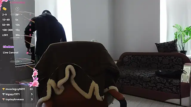 Ryan_Dozer live sex cam