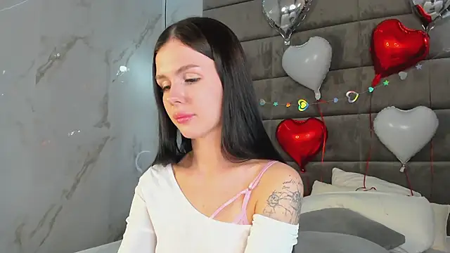 Mia_Riot live sex cam