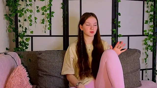 MelvinaEbner live sex cam