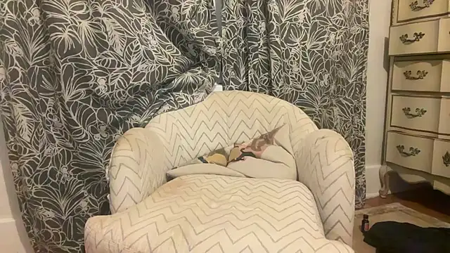 wolverinedream's cam snapshot