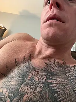 DILFiGuess1's cam snapshot