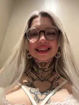 Chiibi's cam snapshot