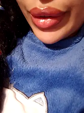 Sexlove1xo's cam snapshot