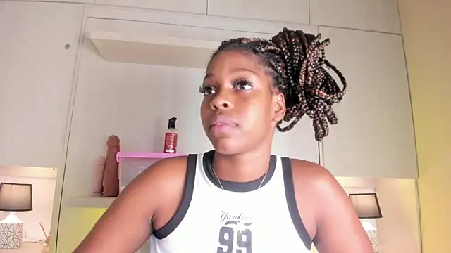 MaraBaker's cam snapshot