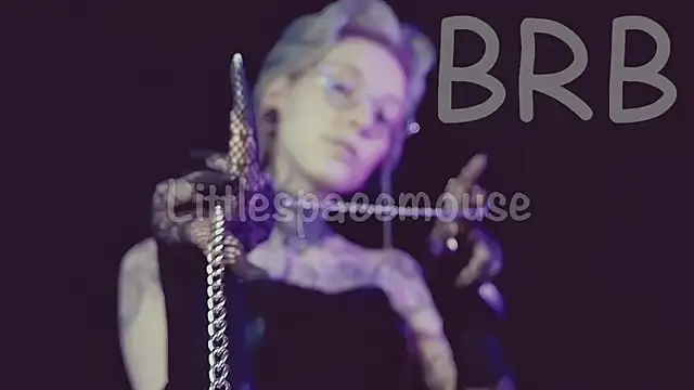 Littlespacemouse's cam snapshot