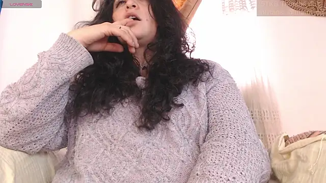 Marci_owo live sex cam