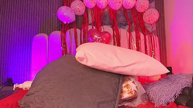 jones_maddy_'s cam snapshot